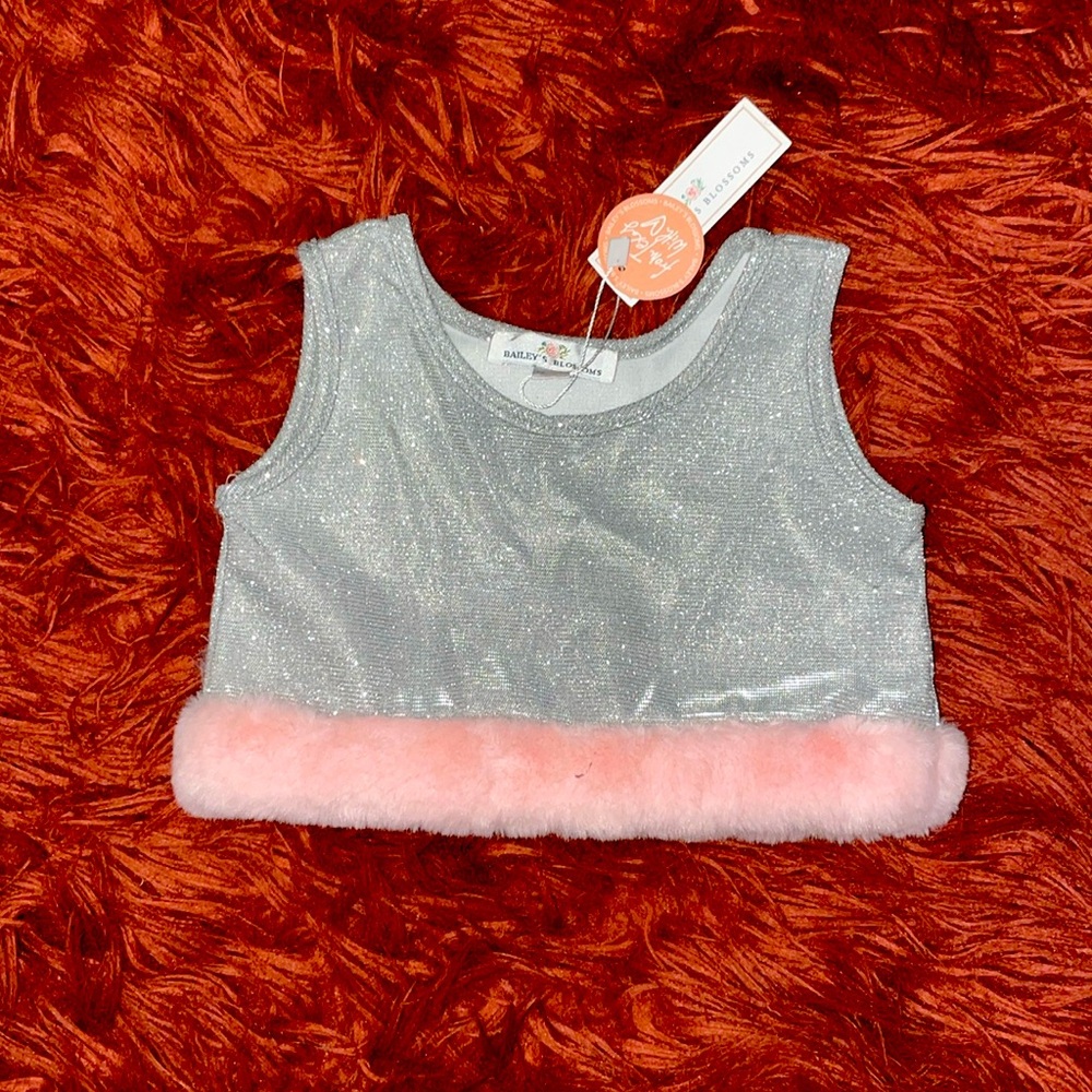 baileys Blossoms shimmer top with pink faux fur accents 12-18 months